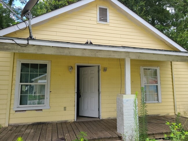property at 4205 Meritas Dr