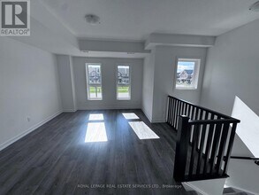 227 Burke St in Hamilton, ON - Building Photo - Building Photo