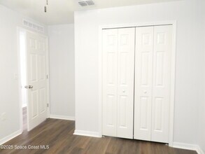 821 Avalon St SE in Palm Bay, FL - Building Photo - Building Photo