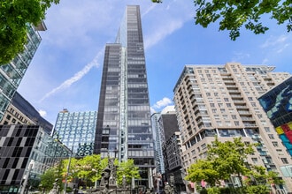 Humaniti in Montréal, QC - Foto de edificio - Building Photo