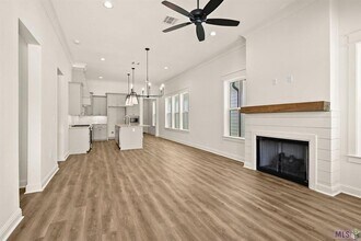 13932 Mullins Dr in Baton Rouge, LA - Building Photo - Building Photo