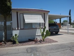 High Chaparral MHP in Casa Grande, AZ - Building Photo - Building Photo