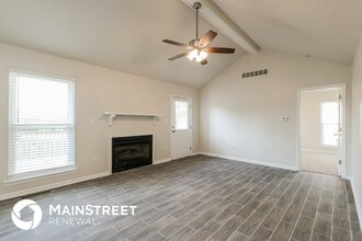 2045 Osprey Cove Dr in Shelbyville, KY - Building Photo - Building Photo