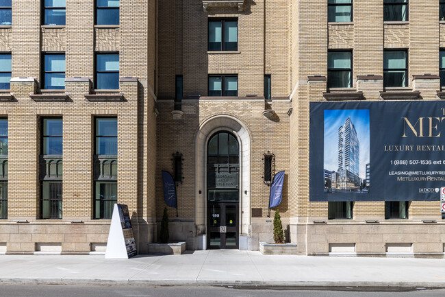 The Met in Ottawa, ON - Building Photo - Building Photo