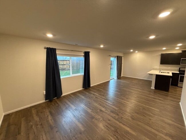 property at 4816 Apollo Ave