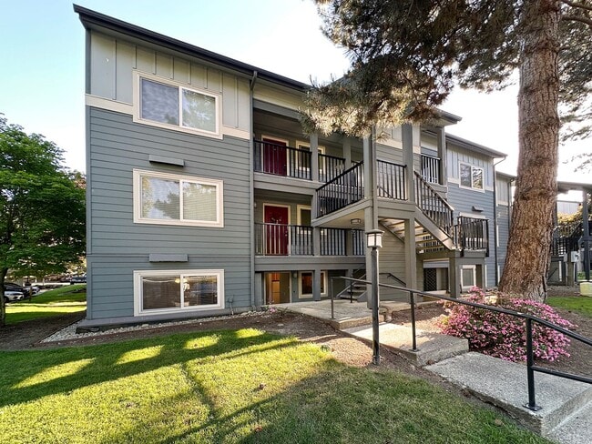 property at 11103 NE 124th Ln