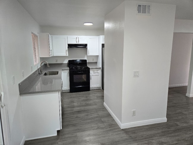 property at 4431 Tremont St