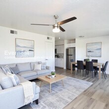 2539 N 48th St in Phoenix, AZ - Building Photo - Building Photo