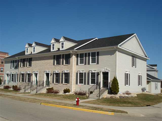 property at 2533 Leopold Way