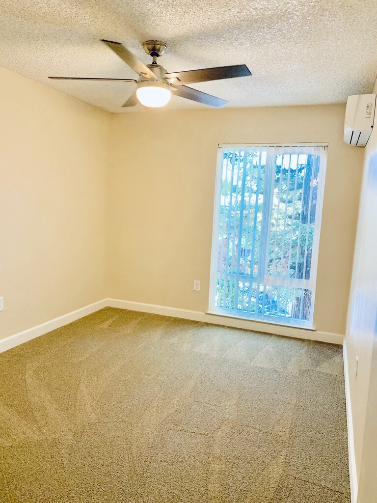 Del Dayo Senior Apartments Carmichael, CA Apartments