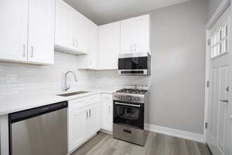 3936 N Janssen Ave in Chicago, IL - Building Photo - Building Photo