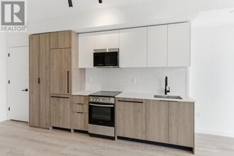 1635 Military Trail in Toronto, ON - Building Photo - Building Photo