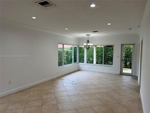 814 Capri St in Coral Gables, FL - Building Photo - Building Photo