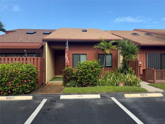 property at 431 SE 14th St
