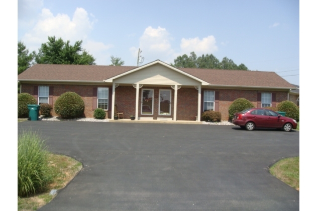 Kelly & Kelly in Franklin, KY - Foto de edificio - Building Photo