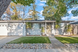 1109 Junipero Ave in Redwood City, CA - Building Photo - Building Photo