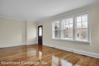 7230 Amherst Ave in University City, MO - Building Photo - Building Photo