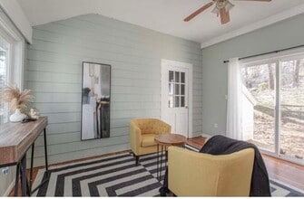 215 Blue Hill Dr in Westwood, MA - Foto de edificio - Building Photo