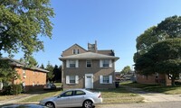 1315 Chardon Ct, Unit A in Dayton, OH - Foto de edificio - Building Photo