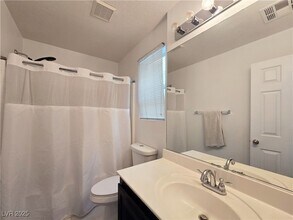1255 Little Boy Blue Ave in Las Vegas, NV - Building Photo - Building Photo