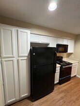 737 Berkley Plaza in Irving, TX - Building Photo - Building Photo