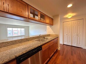 25 N Broadway St in Tacoma, WA - Building Photo - Building Photo