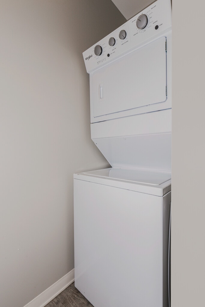 Seventeenth Apartments in Wichita, KS