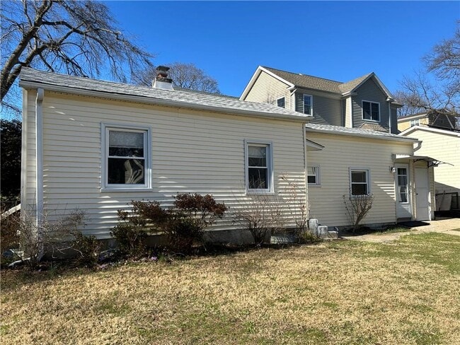 property at 306 5th St