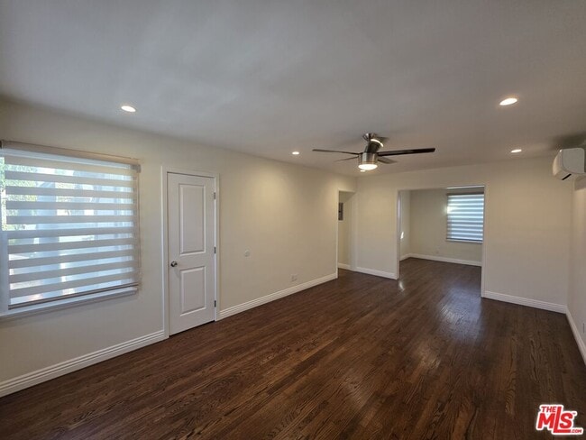 102 Gaviota Ave in Long Beach, CA - Building Photo - Building Photo