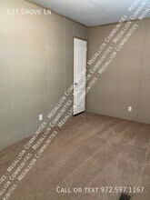 637 Grove Ln in New Braunfels, TX - Building Photo - Building Photo