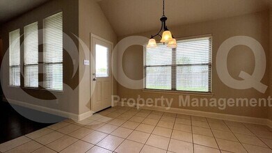 516 Brooke St in Greenville, TX - Building Photo - Building Photo