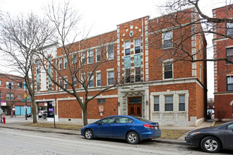 1245 Elmwood in Evanston, IL - Foto de edificio - Building Photo