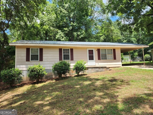 property at 583 Danielsville St