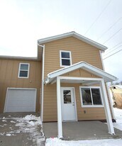 1904 N Harris St in Helena, MT - Building Photo