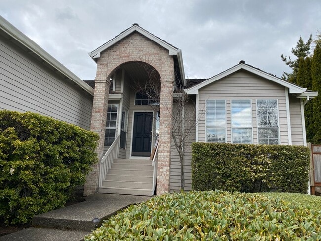 15825 SW Caldera Ct in Beaverton, OR - Building Photo - Building Photo