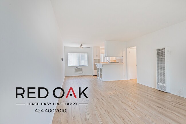 property at 6045 Whitsett Ave