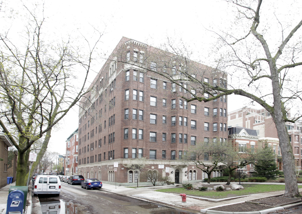 601 W. Deming Pl in Chicago, IL - Foto de edificio