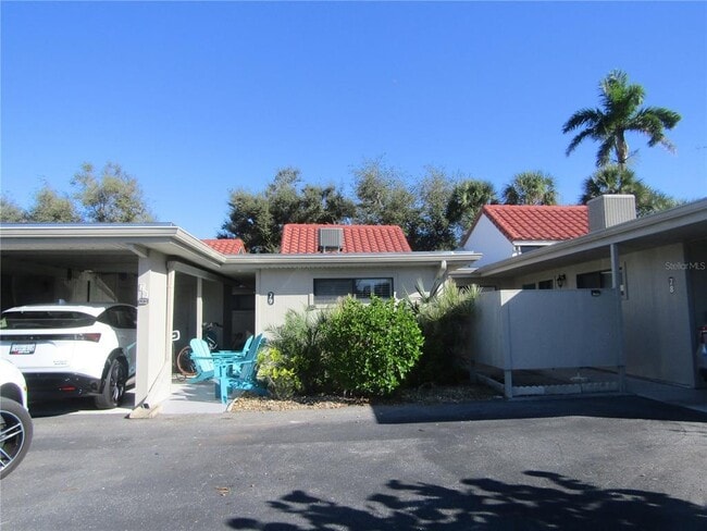 property at 500 Park Blvd S
