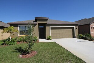 185 Bubbling Ln in Palm Bay, FL - Building Photo