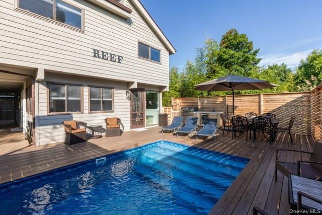 property at 294 Wilmot Rd