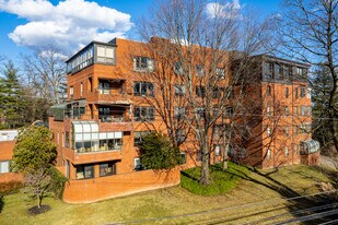 101 Cheswold in Haverford, PA - Building Photo