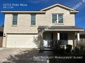 10715 Pony Mesa in San Antonio, TX - Building Photo