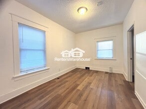 1123 24th St in Des Moines, IA - Building Photo - Building Photo