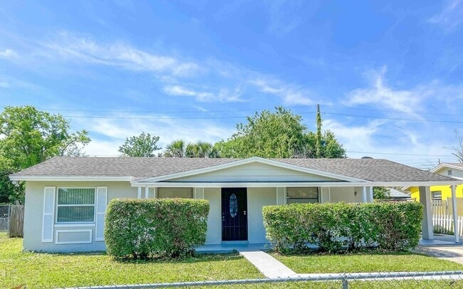 property at 2092 Willie Mays Pkwy