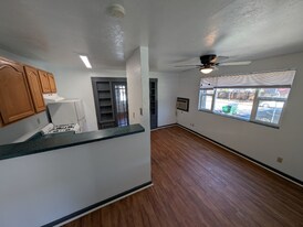 202 W Sacramento Ave in Chico, CA - Building Photo