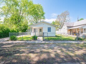 450 Duane St in Franklin, IN - Building Photo