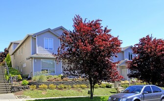 3319 Rockefeller Ave in Everett, WA - Building Photo