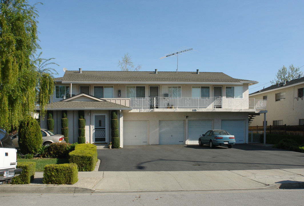 1465 Ontario Ln in Campbell, CA - Foto de edificio