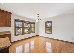 551 Grand Hill in St. Paul, MN - Building Photo - Building Photo
