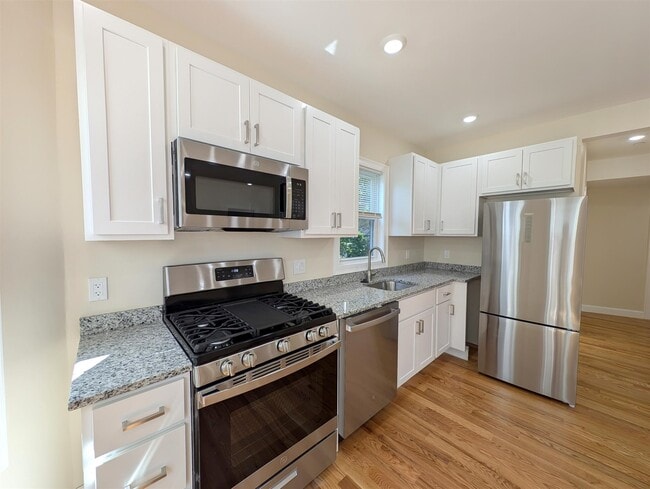 22 Holyoke Rd, Unit 2